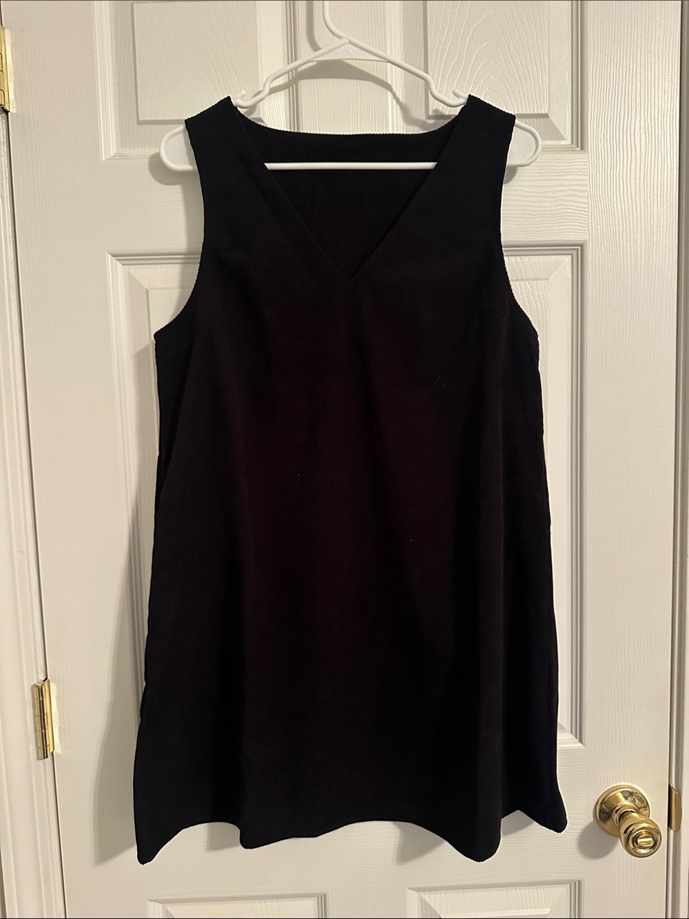 Black Sleeveless V-Neck A-Line Dress